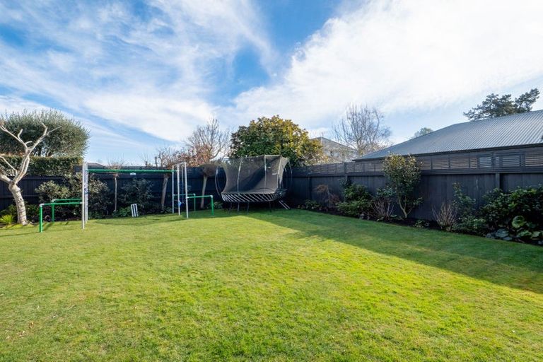 Photo of property in 9 Falconridge Place, Shirley, Christchurch, 8061