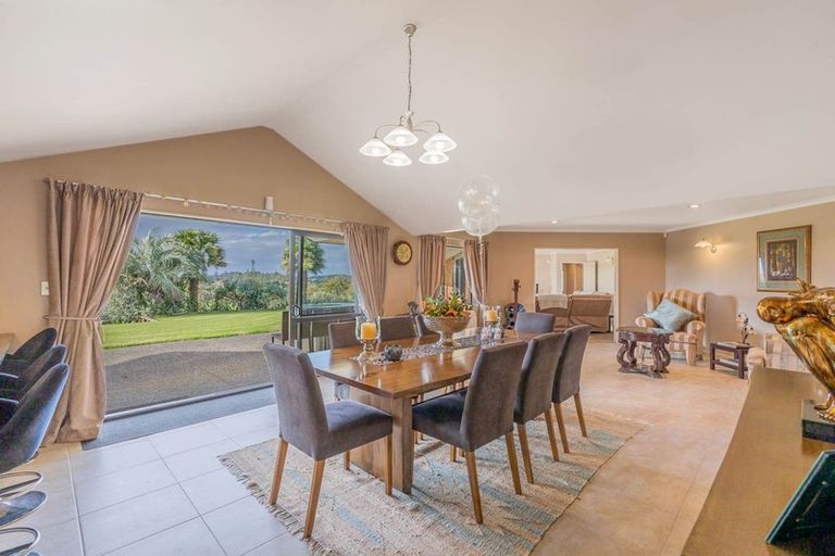 Photo of property in 65 Ashwood Avenue, Dairy Flat, Albany, 0792