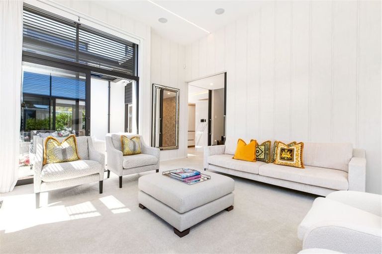 Photo of property in 14a Jacksons Road, Merivale, Christchurch, 8014