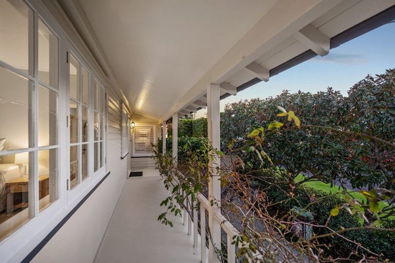 Photo of property in 13 Cameron Street, Takapuna, Auckland, 0622