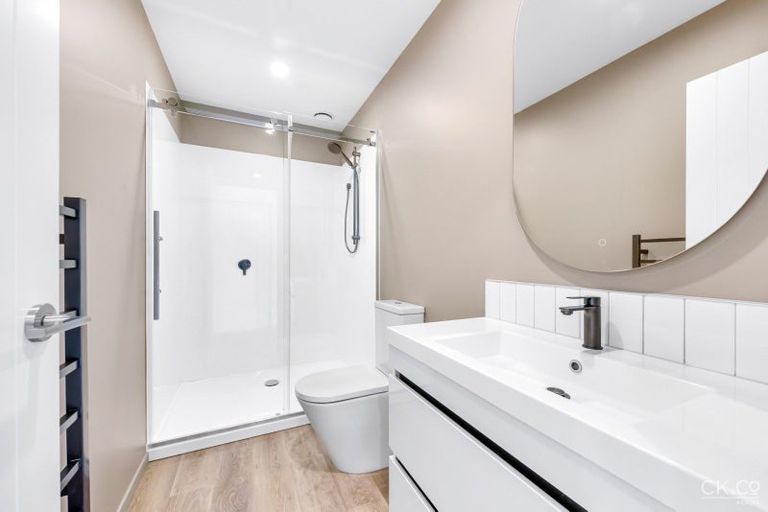 Photo of property in 37 Murray Street, Wallaceville, Upper Hutt, 5018