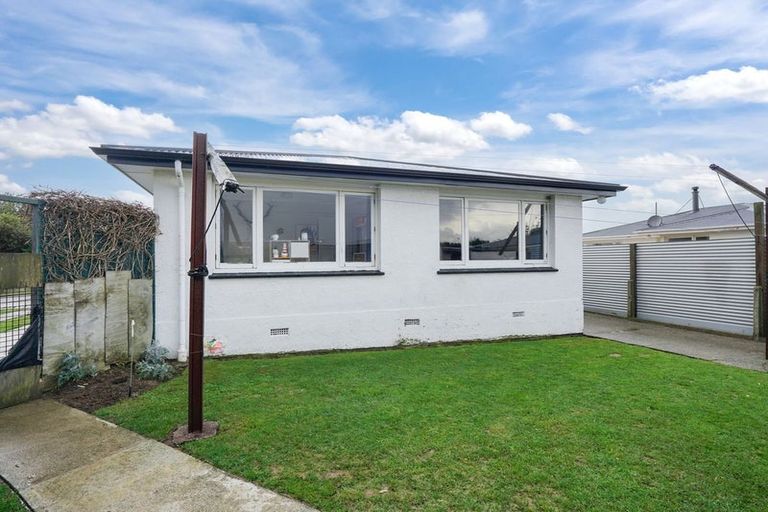 Photo of property in 273 Conyers Street, Strathern, Invercargill, 9812