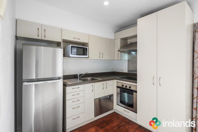 Photo of property in 21/30 Mathesons Road, Phillipstown, Christchurch, 8011