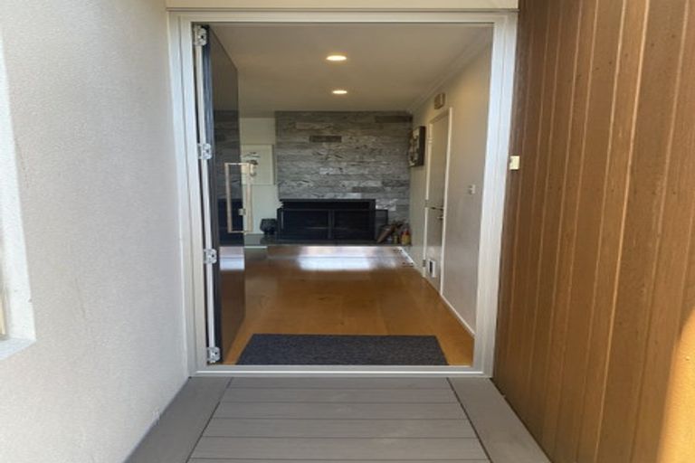 Photo of property in 4 Terrace Avenue, Mount Maunganui, 3116