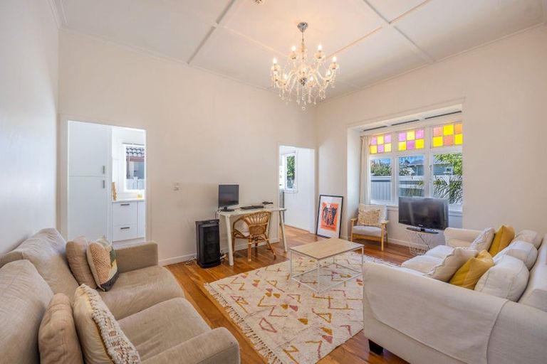 Photo of property in 2b Westminster Road, Mount Eden, Auckland, 1024