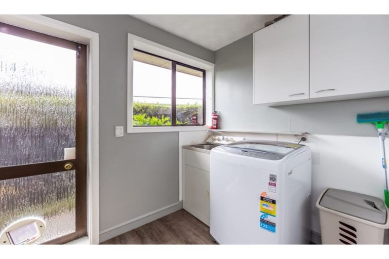 Photo of property in 53 Wingate Street, Redwood, Christchurch, 8051