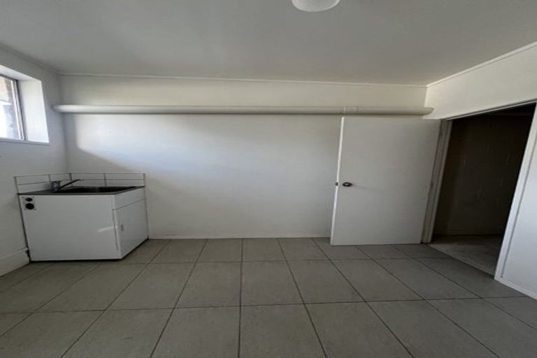 Photo of property in 1/105 Wallace Road, Papatoetoe, Auckland, 2025