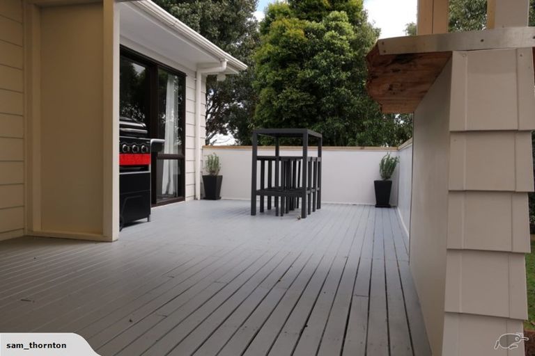 Photo of property in 7 Leaming Place, Clarks Beach, 2122