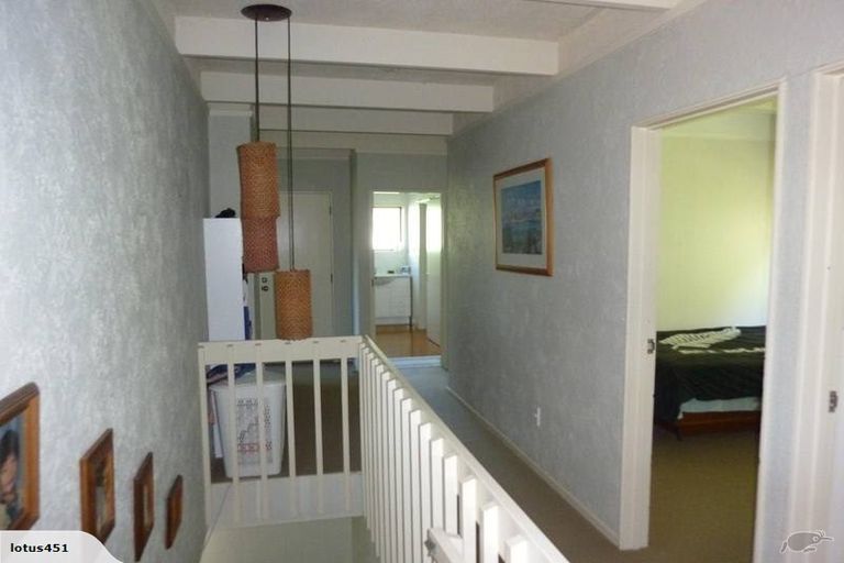 Photo of property in 13 Malters Place, Browns Bay, Auckland, 0630