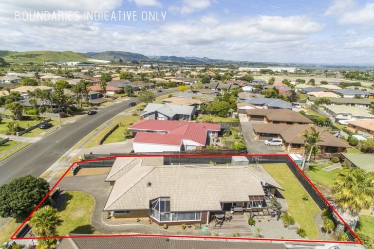 Photo of property in 34 Lotus Avenue, Mount Maunganui, 3116