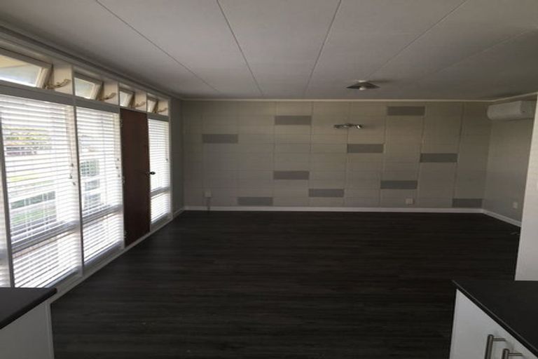 Photo of property in 1/12a Victoria Avenue, Whakatane, 3120