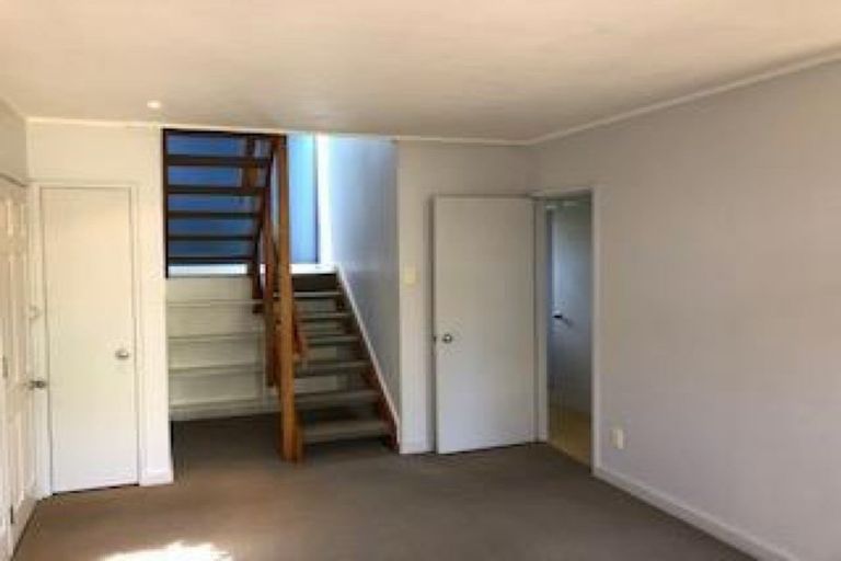 Photo of property in 1/1 Tui Street, Devonport, Auckland, 0624