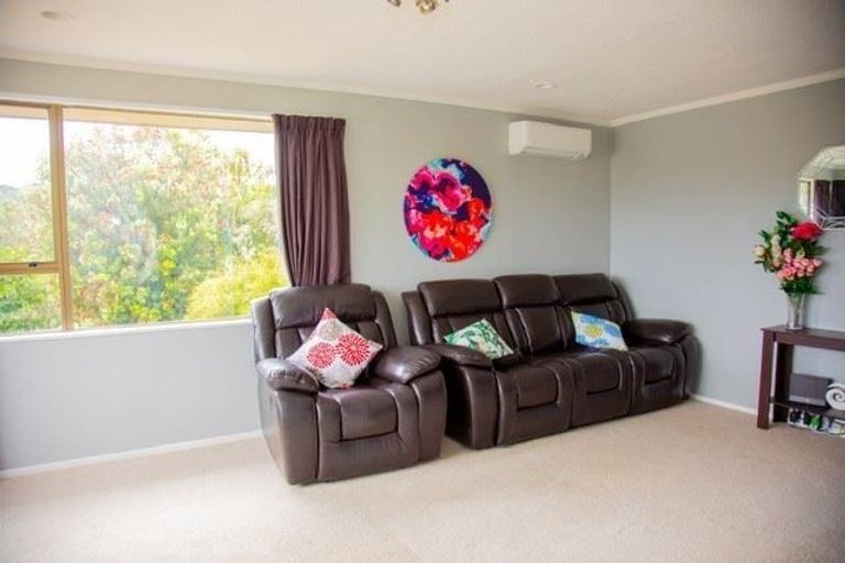 Photo of property in 61b Kingsley Street, Stokes Valley, Lower Hutt, 5019