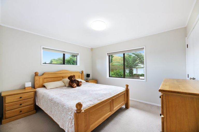 Photo of property in 1/294 Great North Road, Henderson, Auckland, 0612
