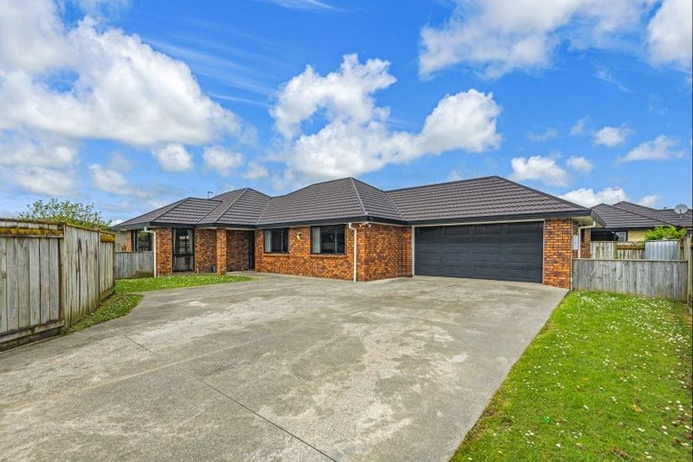Photo of property in 10 Cleveland Heights, Kelvin Grove, Palmerston North, 4414