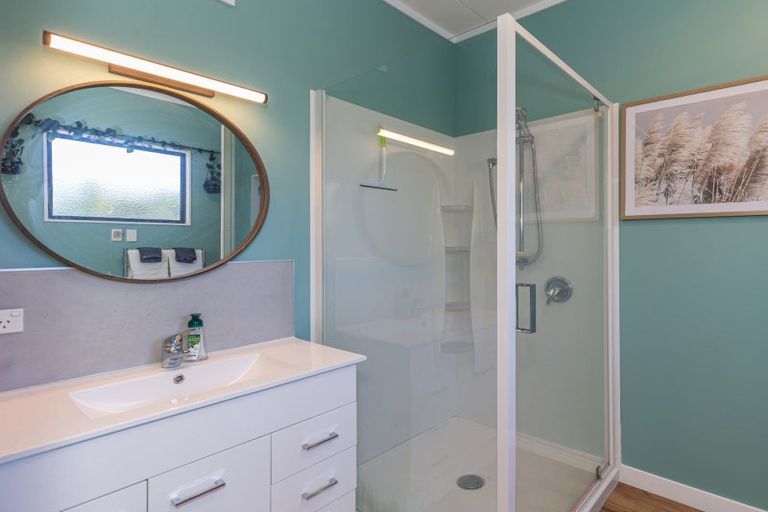 Photo of property in 17 Avon Street, Levin, 5510