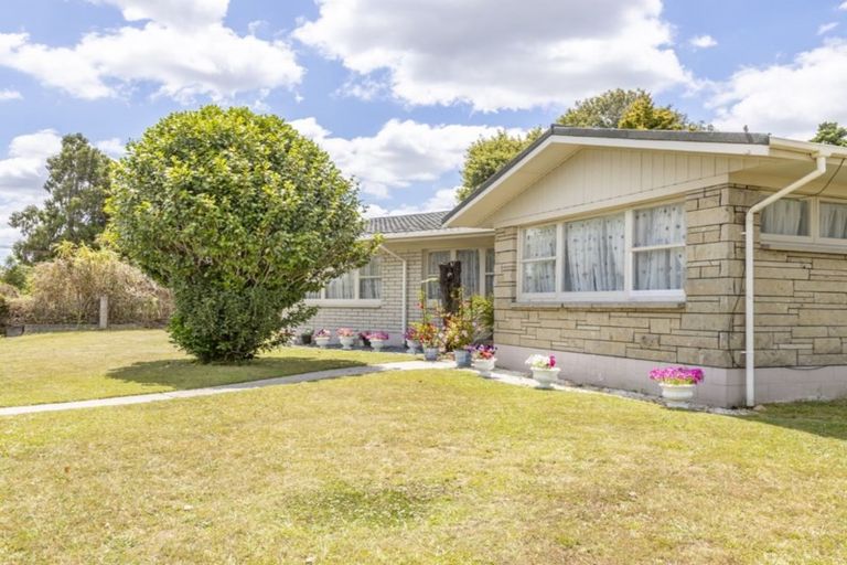 Photo of property in 2 Springfield Crescent, Enderley, Hamilton, 3214