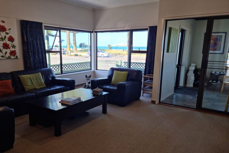 Photo of property in 399 Marine Parade, Napier South, Napier, 4110