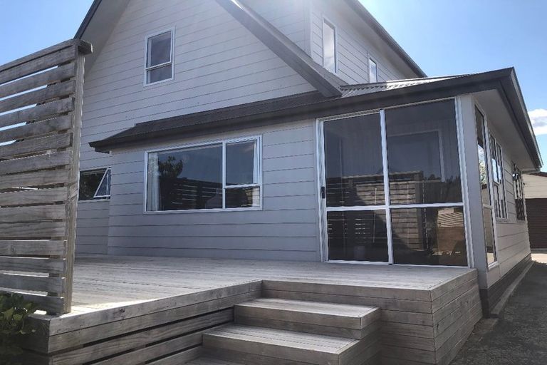 Photo of property in 62 Hyde Avenue, Richmond Heights, Taupo, 3330