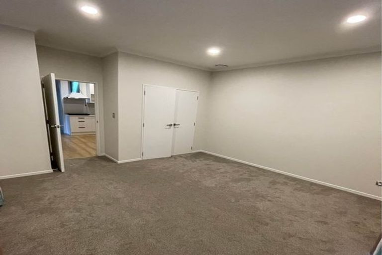 Photo of property in 36 Carrygawley Road, Flat Bush, Auckland, 2019