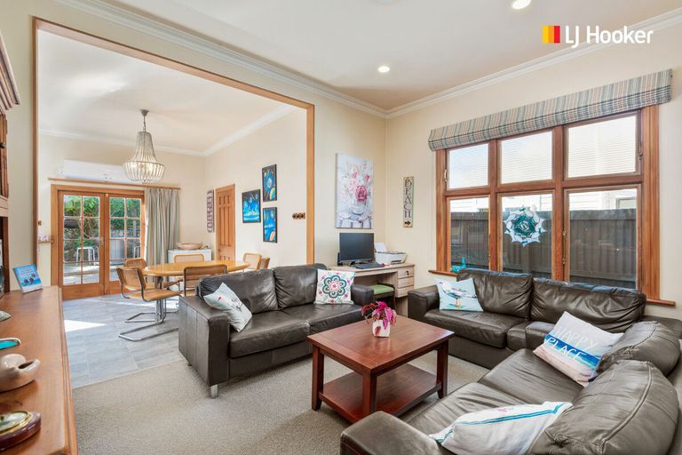 Photo of property in 3 Royal Crescent, Saint Kilda, Dunedin, 9012