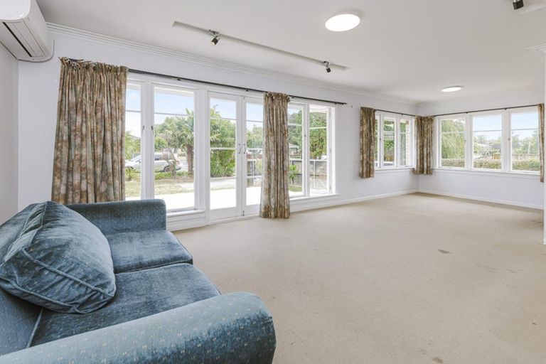 Photo of property in 51 Allenby Road, Papatoetoe, Auckland, 2025