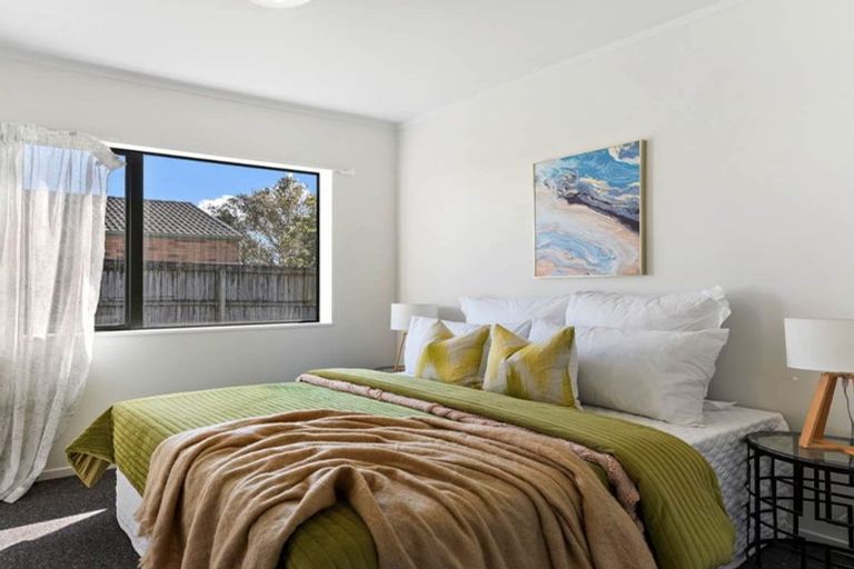 Photo of property in 45 Kona Crescent, Henderson, Auckland, 0610