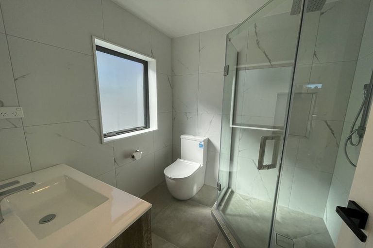 Photo of property in 59b Cedar Heights Avenue, Massey, Auckland, 0614