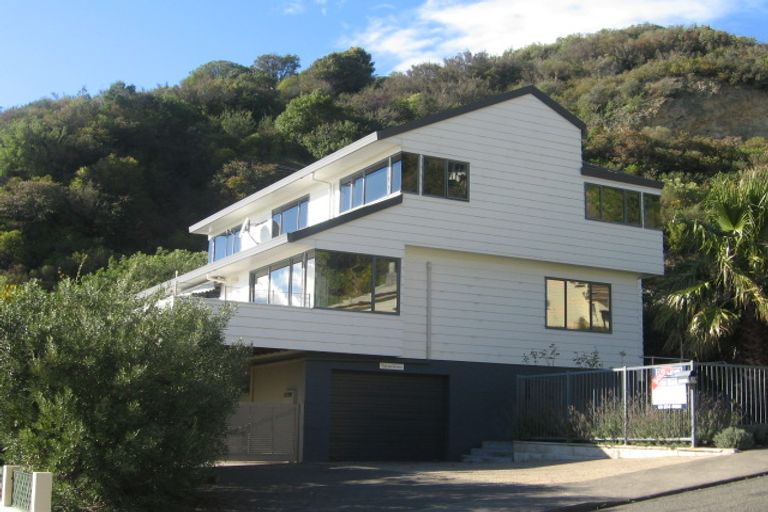 Photo of property in 14 Hornsey Road, Bluff Hill, Napier, 4110