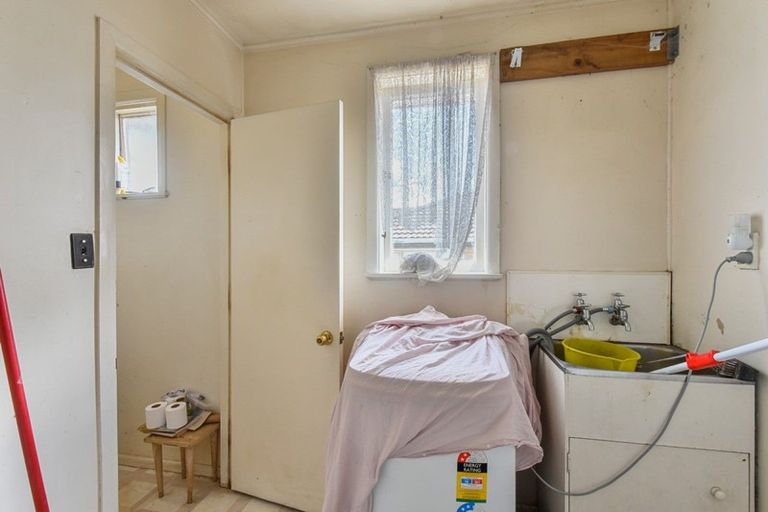 Photo of property in 85 Kenderdine Road, Papatoetoe, Auckland, 2025