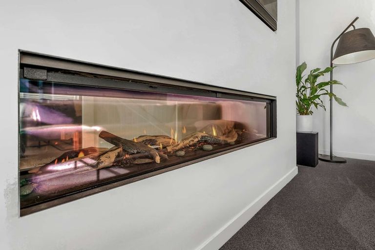 Photo of property in 30 Ngaroma Crescent, Whitianga, 3510