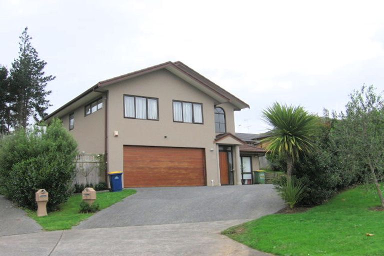Photo of property in 3 Maryann Place, Greenhithe, Auckland, 0632