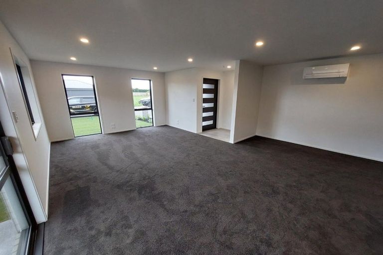 Photo of property in 14 Te Kanawa Lane, Rolleston, 7615