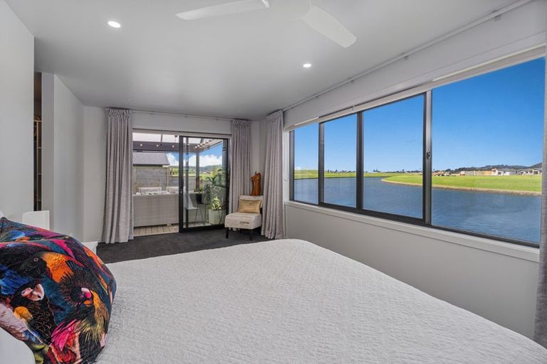 Photo of property in 20 Ngaroma Crescent, Whitianga, 3510