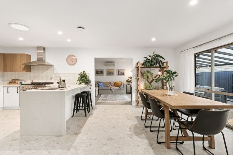 Photo of property in 32 Tomika Crescent, Papamoa Beach, Papamoa, 3118