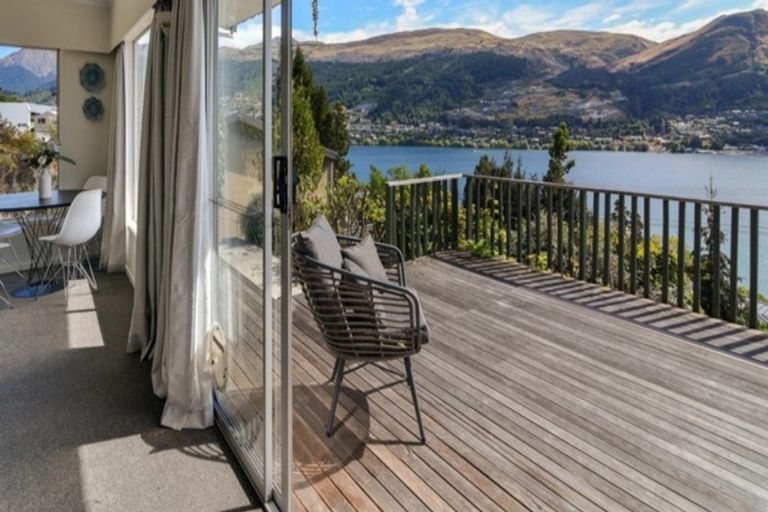 Photo of property in 10 Loop Road, Kawarau Falls, Queenstown, 9300