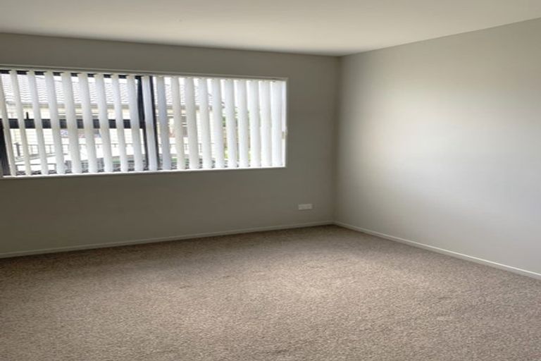 Photo of property in 16 Totara Meadows Court, Wiri, Auckland, 2104