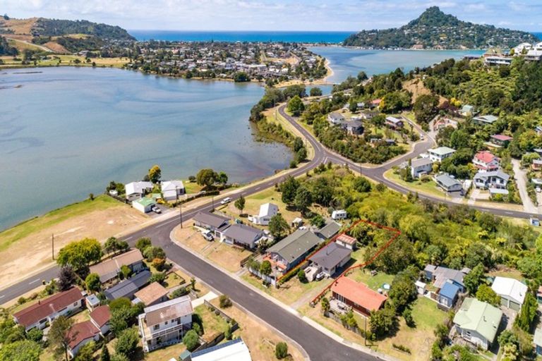 Photo of property in 8 Diamond Drive, Tairua, 3508