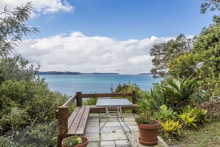 Photo of property in 71 Fidelis Avenue, Snells Beach, 0920