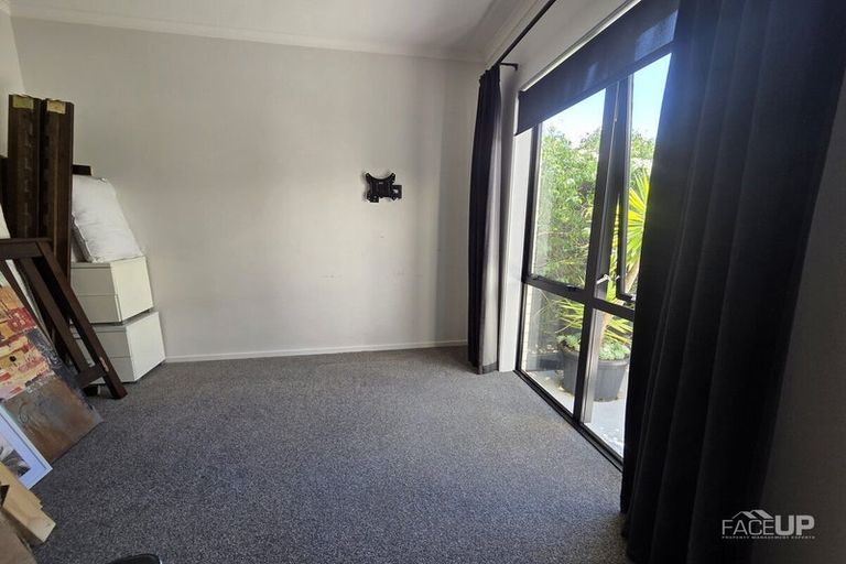 Photo of property in 10 Saltmarsh Road, Hobsonville, Auckland, 0616