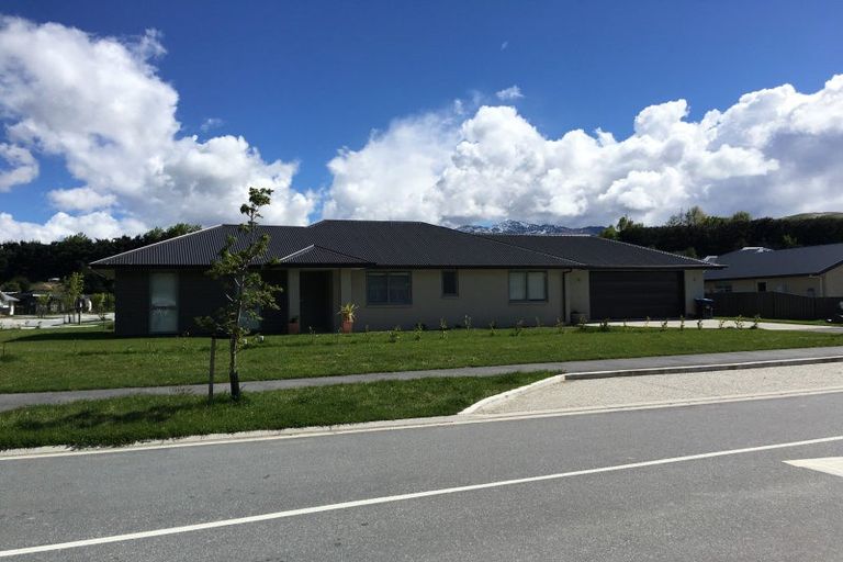 Photo of property in 1 Woodstock Road, Fairfield, Hamilton, 3214