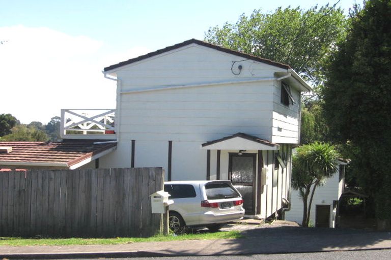 Photo of property in 2/179 Manuka Road, Bayview, Auckland, 0629