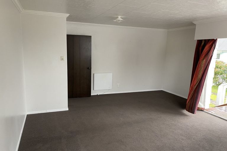 Photo of property in 9 Oak Avenue, Nawton, Hamilton, 3200