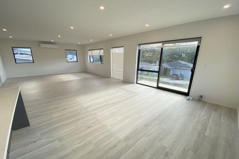 Photo of property in 64 Pacific Heights Road, Orewa, 0931