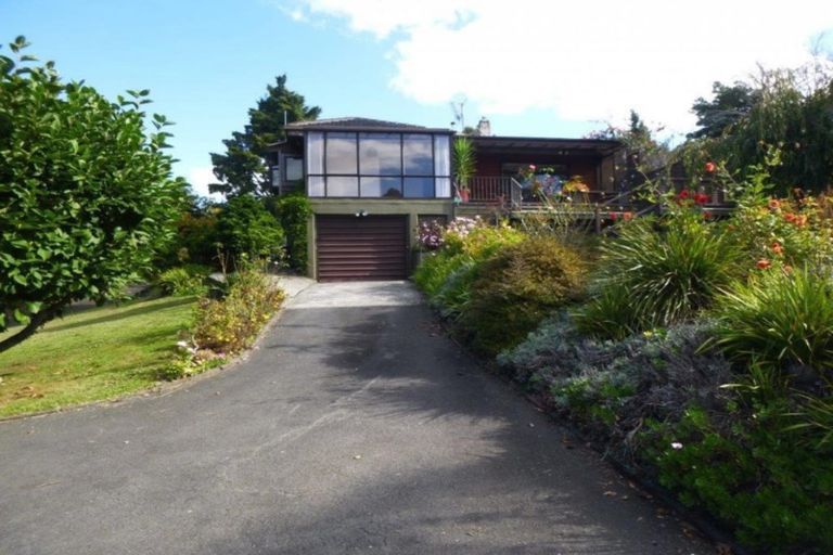 Photo of property in 130 Lake Crescent, Hamilton Lake, Hamilton, 3204