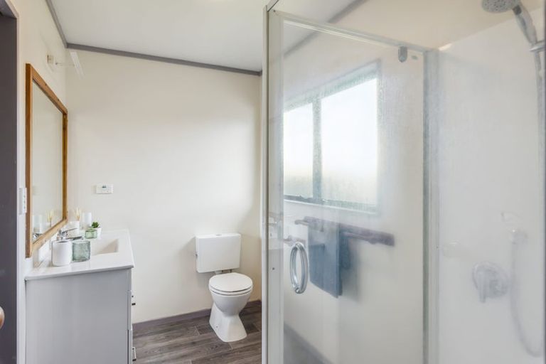 Photo of property in 50 Langdale Avenue, Paraparaumu, 5032