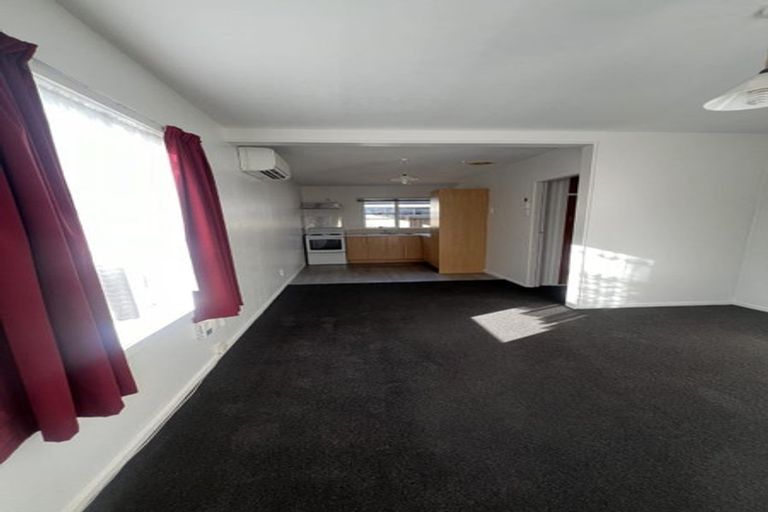 Photo of property in 1/498 Armagh Street, Linwood, Christchurch, 8011