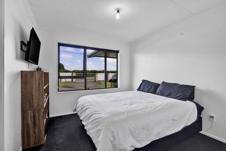 Photo of property in 38 Ketemarae Road, Normanby, Hawera, 4675