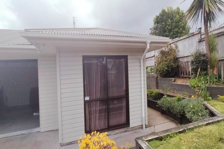 Photo of property in 43 Barnhill Crescent, Pahurehure, Papakura, 2113