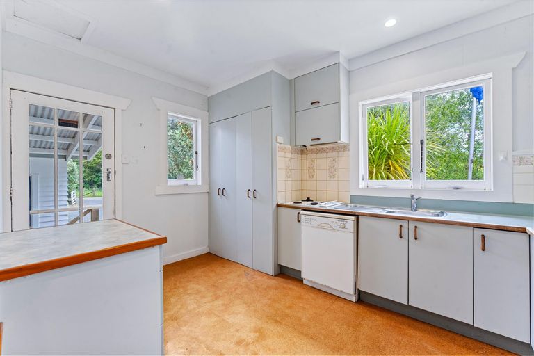 Photo of property in 30 Old Kaipara Road, Kaipara Flats, Warkworth, 0981